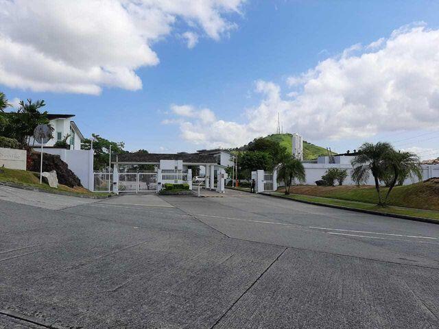 Residential Lot - Terreno Residencial en Altos de Panamá